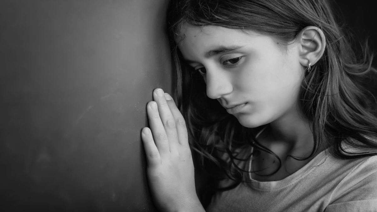10 Signs Your Child Is Depressed
