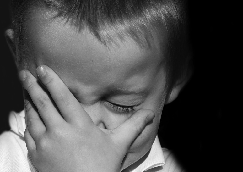 10 Warning Signs Your Child Is Suffering From Depression ...