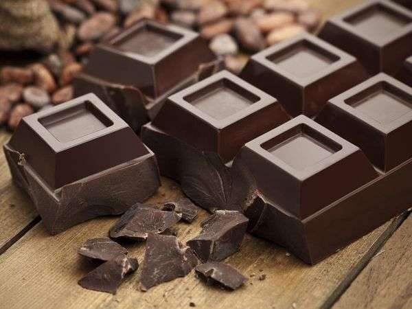 Start eating dark chocolate will help reduce depression by ...
